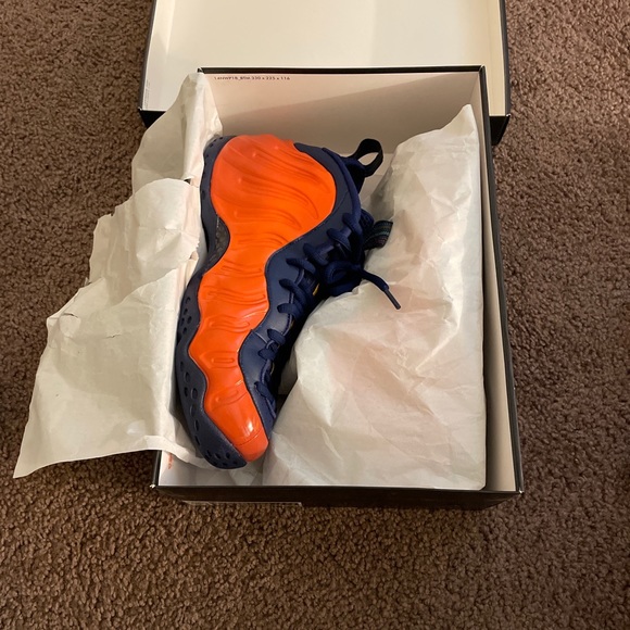 Nike Foamposite One - Picture 2 of 11